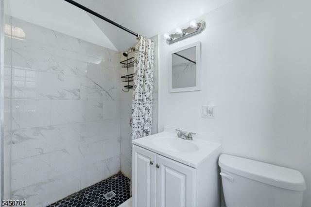 139 Isabella Ave, Newark City, NJ 07106