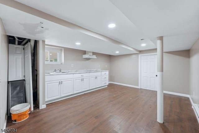 139 Isabella Ave, Newark City, NJ 07106