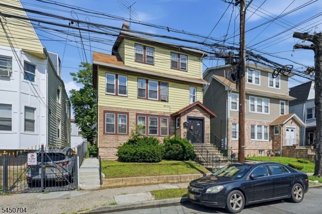 139 Isabella Ave, Newark City, NJ 07106