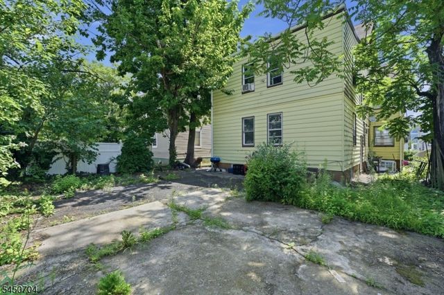 139 Isabella Ave, Newark City, NJ 07106