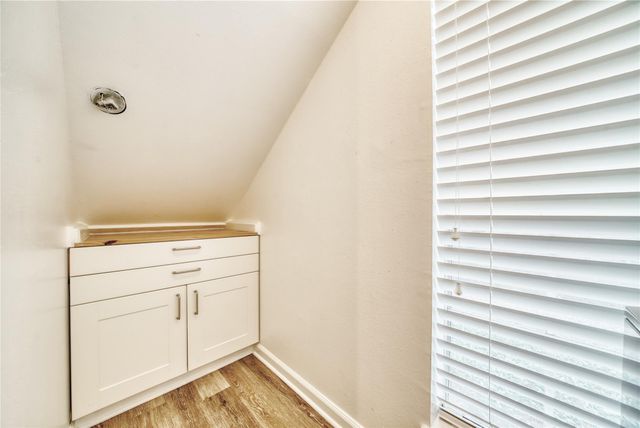 13376 Trail Hollow Drive 3376, Houston, TX 77079