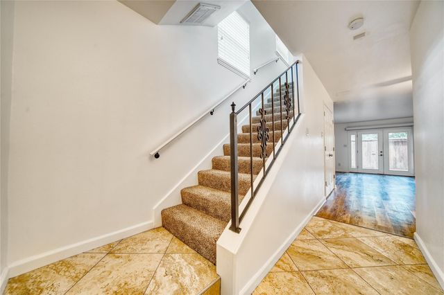 13376 Trail Hollow Drive 3376, Houston, TX 77079
