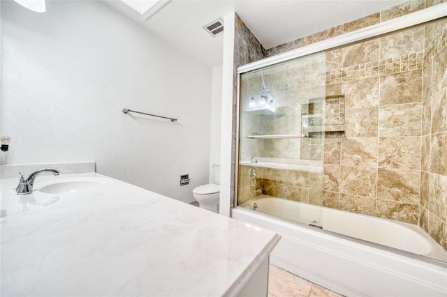 13376 Trail Hollow Drive 3376, Houston, TX 77079