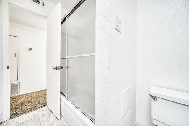 13376 Trail Hollow Drive 3376, Houston, TX 77079