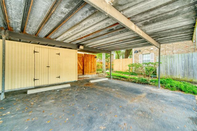 13376 Trail Hollow Drive 3376, Houston, TX 77079
