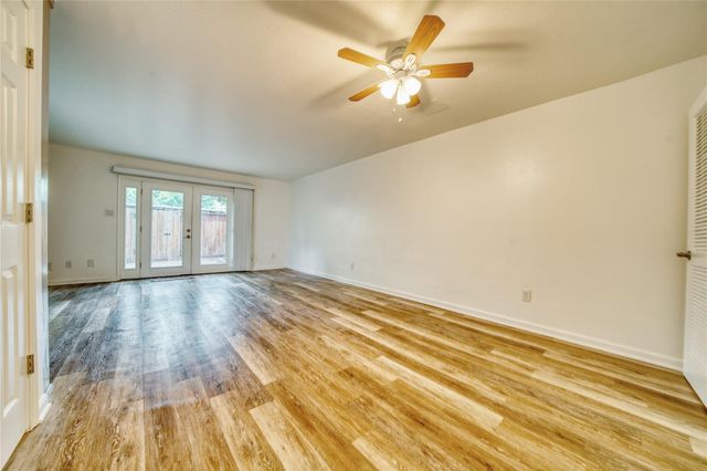13376 Trail Hollow Drive 3376, Houston, TX 77079