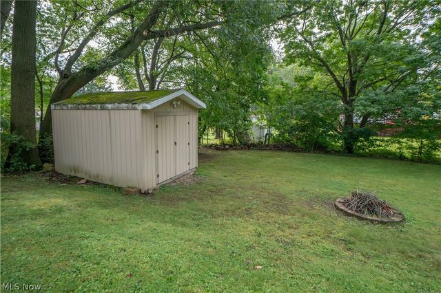 3898 Wales Avenue NW, Massillon, OH 44646
