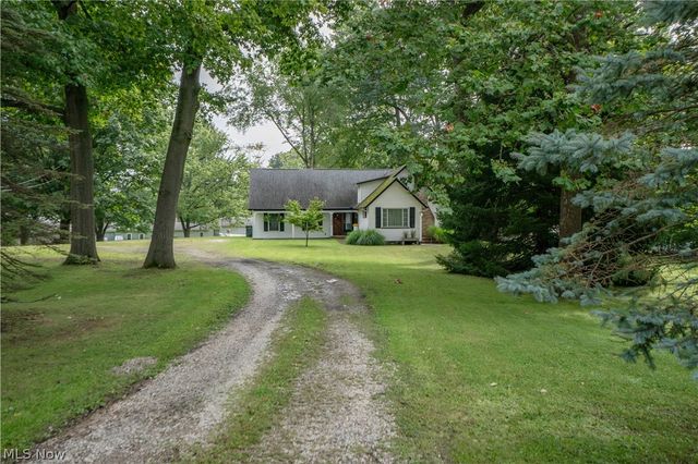 3898 Wales Avenue NW, Massillon, OH 44646