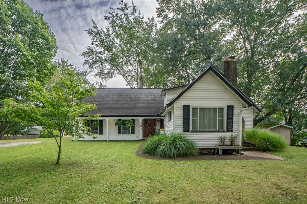 3898 Wales Avenue NW, Massillon, OH 44646