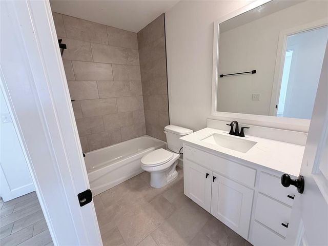 19524 Denison Avenue, Edmond, OK 73012