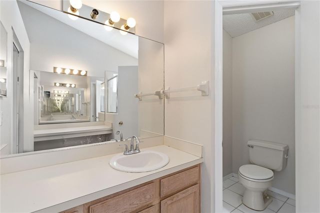 6572 ABERCROMBIE COURT, Orlando, FL 32835