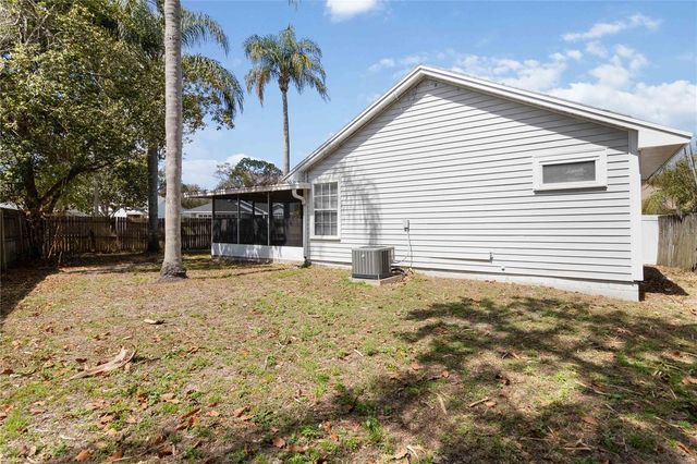 6572 ABERCROMBIE COURT, Orlando, FL 32835