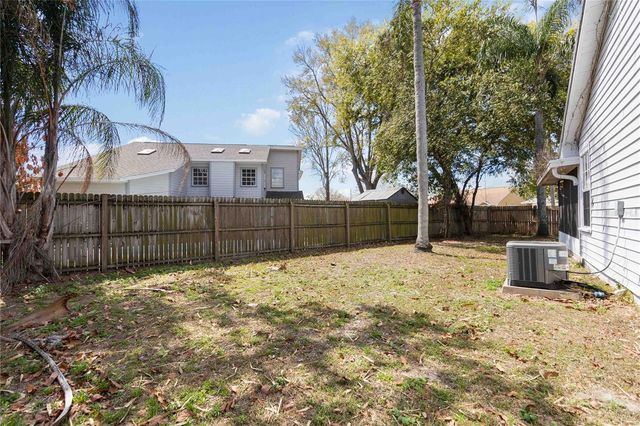 6572 ABERCROMBIE COURT, Orlando, FL 32835