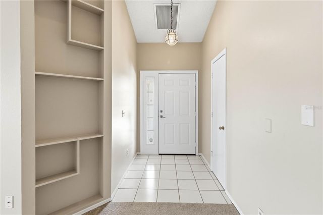 6572 ABERCROMBIE COURT, Orlando, FL 32835