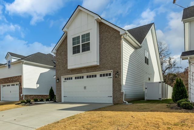2133 Barringer Lane, Murfreesboro, TN 37128