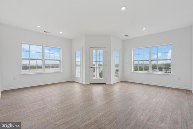 16124 RIVER VIEW CT, Bristol, PA 19007