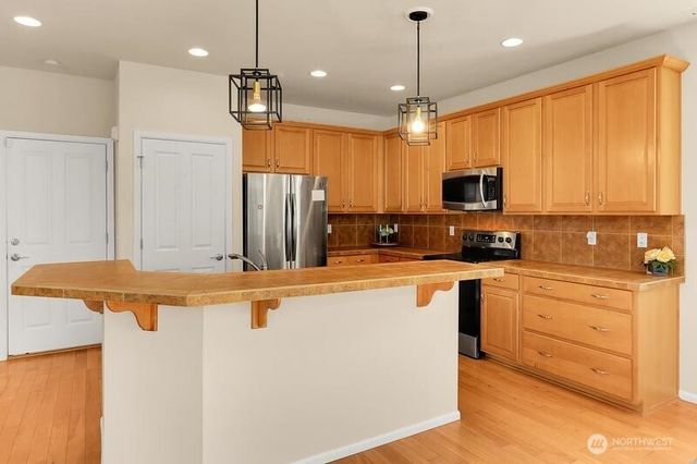 4256 65th Avenue Ct E, Fife, WA 98424