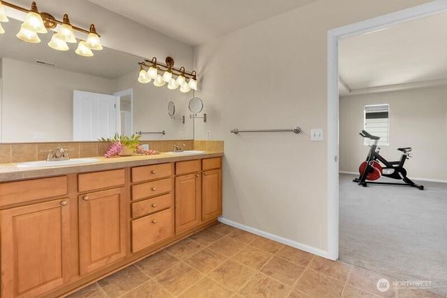 4256 65th Avenue Ct E, Fife, WA 98424