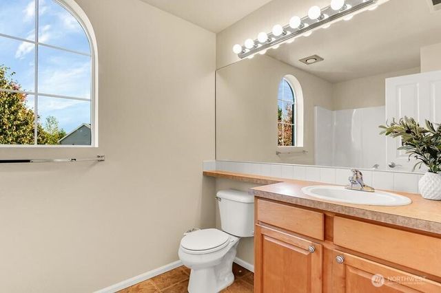 4256 65th Avenue Ct E, Fife, WA 98424