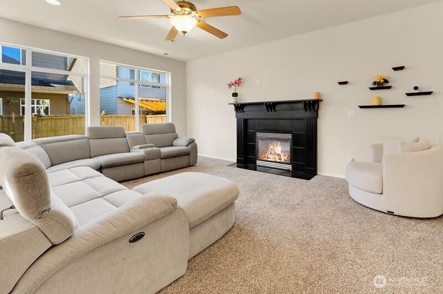 4256 65th Avenue Ct E, Fife, WA 98424