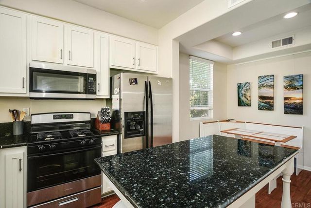 751 Paradise Way, National City, CA 91950