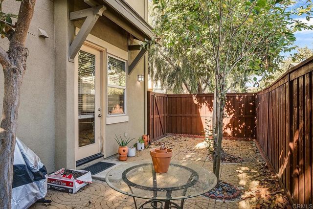751 Paradise Way, National City, CA 91950
