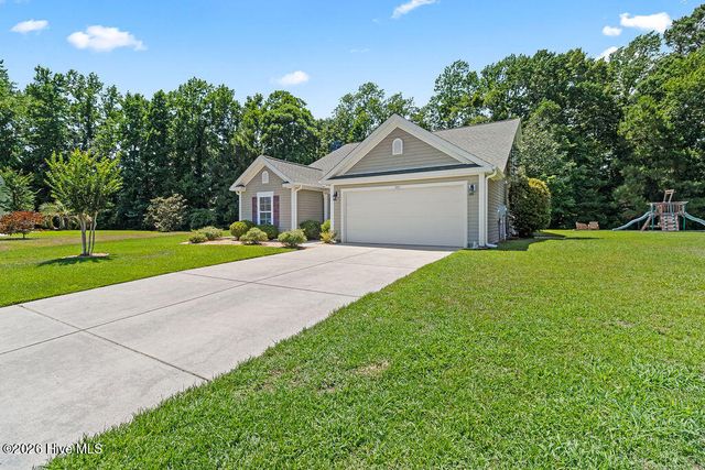 765 Tartans Glen Street NW, Calabash, NC 28467