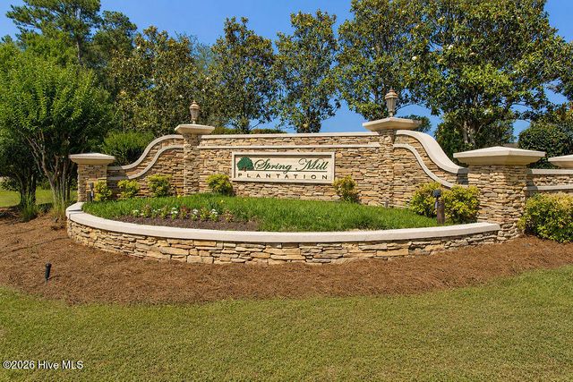 765 Tartans Glen Street NW, Calabash, NC 28467