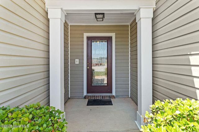 765 Tartans Glen Street NW, Calabash, NC 28467