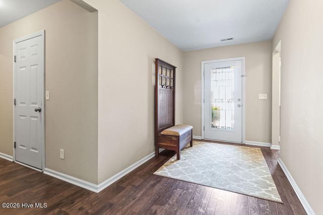 765 Tartans Glen Street NW, Calabash, NC 28467