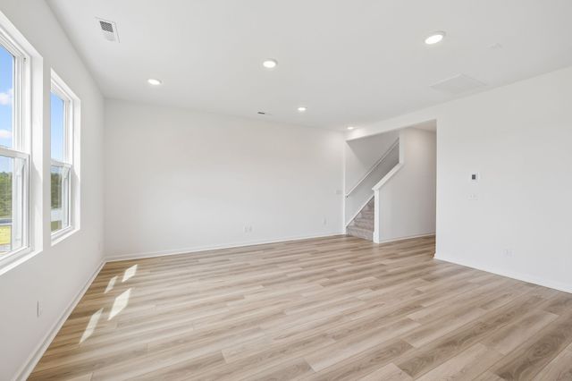 3381 Tucker Trace, Columbia, TN 38401