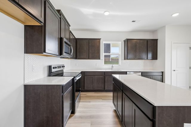 3381 Tucker Trace, Columbia, TN 38401