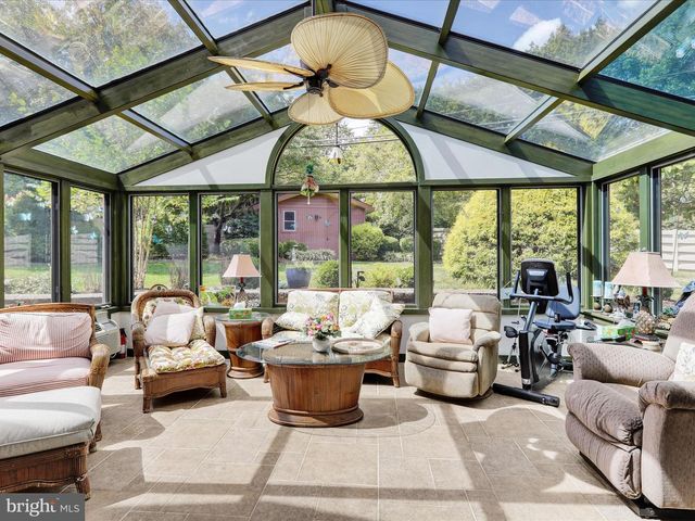 1617 MEADOWLARK, Wyomissing, PA 19610