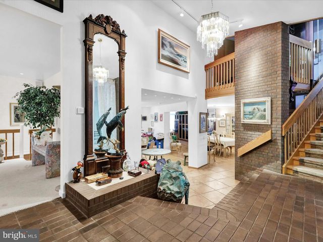 1617 MEADOWLARK, Wyomissing, PA 19610