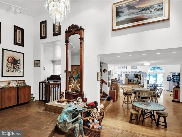 1617 MEADOWLARK, Wyomissing, PA 19610