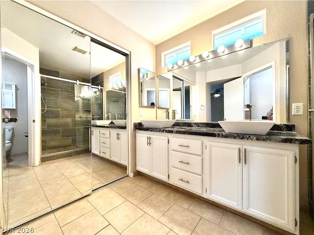 3936 Gold Point Street, Las Vegas, NV 89129
