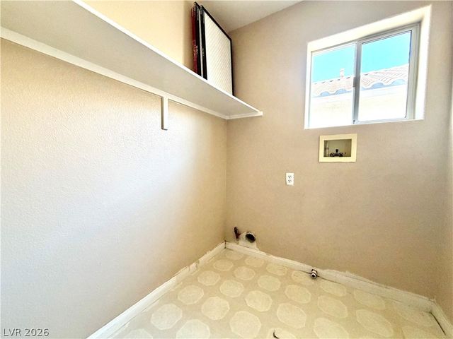 3936 Gold Point Street, Las Vegas, NV 89129