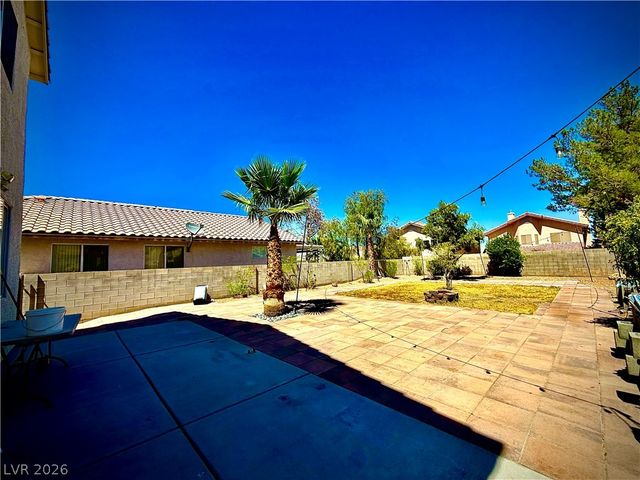 3936 Gold Point Street, Las Vegas, NV 89129