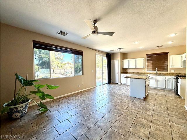 3936 Gold Point Street, Las Vegas, NV 89129