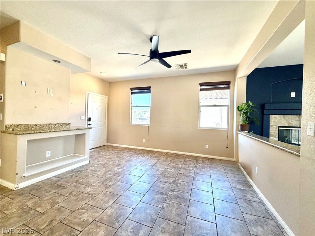 3936 Gold Point Street, Las Vegas, NV 89129