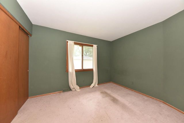 N87W17833 Shepherd DRIVE, Menomonee Falls, WI 53051