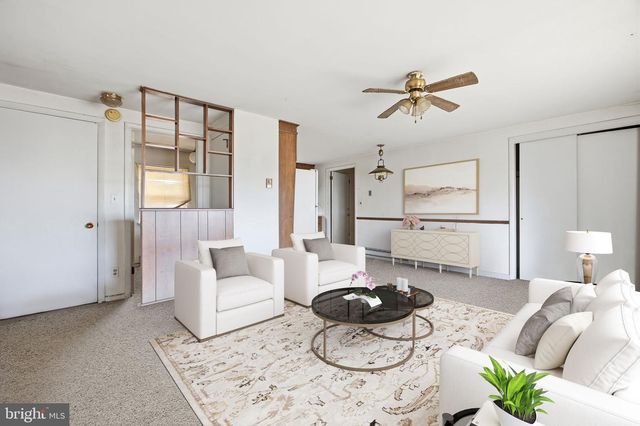 106 MAIN ST, Harleysville, PA 19438