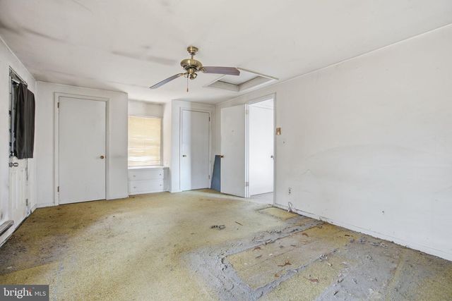 106 MAIN ST, Harleysville, PA 19438