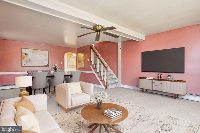 106 MAIN ST, Harleysville, PA 19438