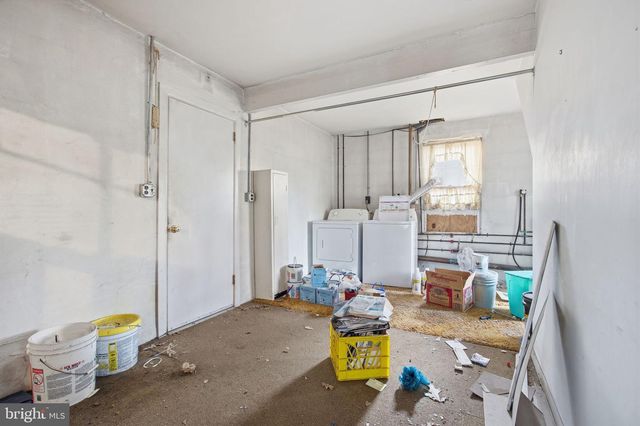 106 MAIN ST, Harleysville, PA 19438