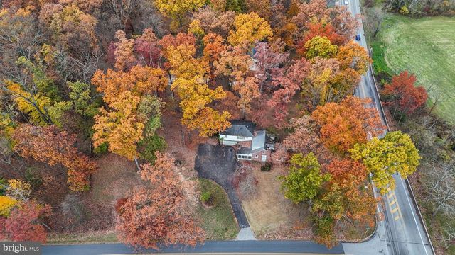 106 MAIN ST, Harleysville, PA 19438