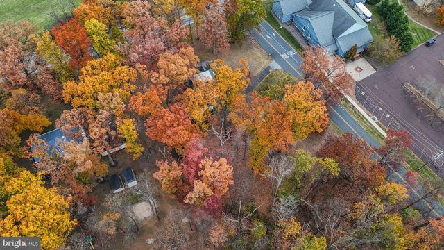 106 MAIN ST, Harleysville, PA 19438