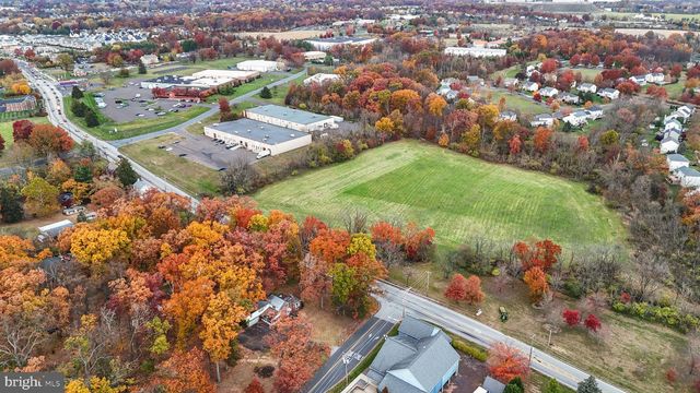 106 MAIN ST, Harleysville, PA 19438