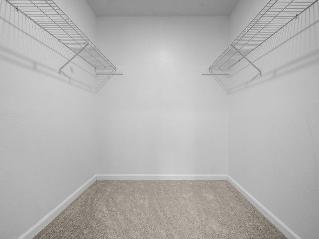 216 W Walnut Street, Bolivar, MO 65613