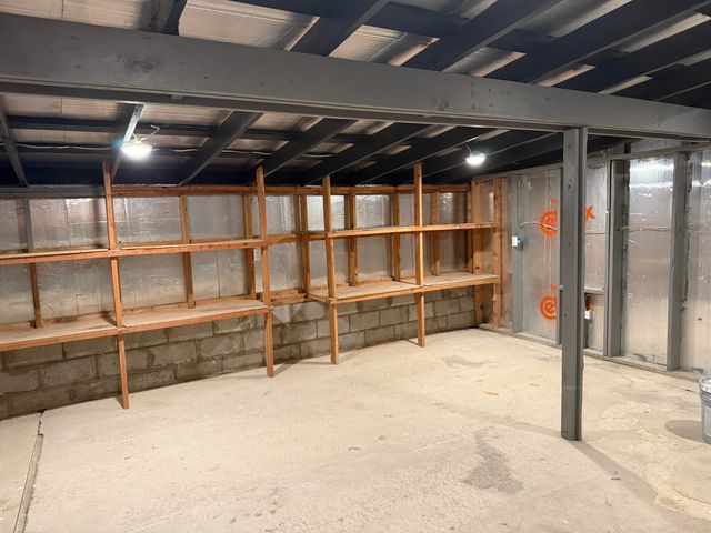 216 W Walnut Street, Bolivar, MO 65613